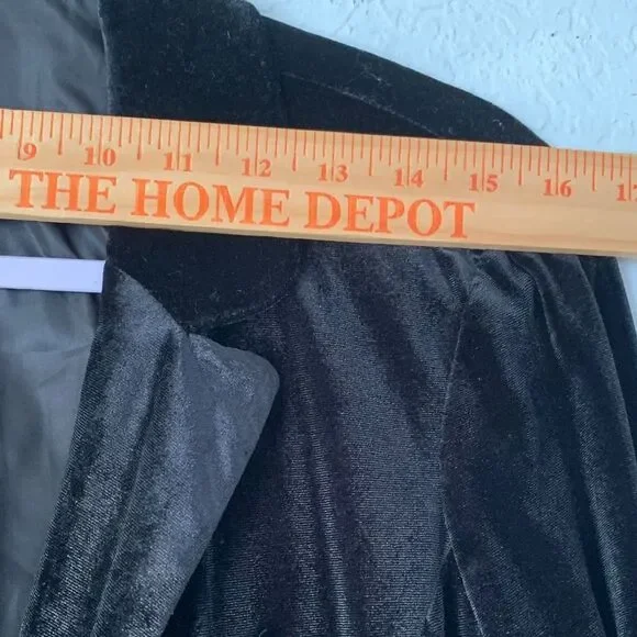 Mosaic & Co Black Velour Blazer/Skirt 2PC Set Size L - Picture 2 of 11